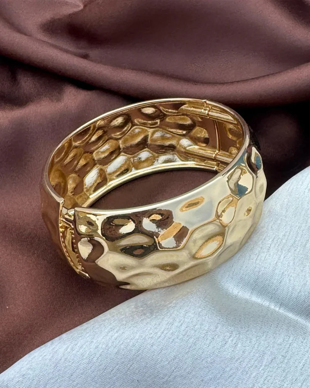 Women's Metal Kara - Golden