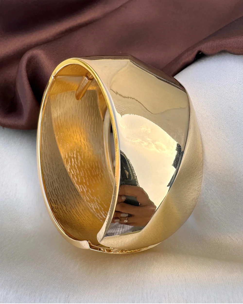 Women's Metal Kara - Golden