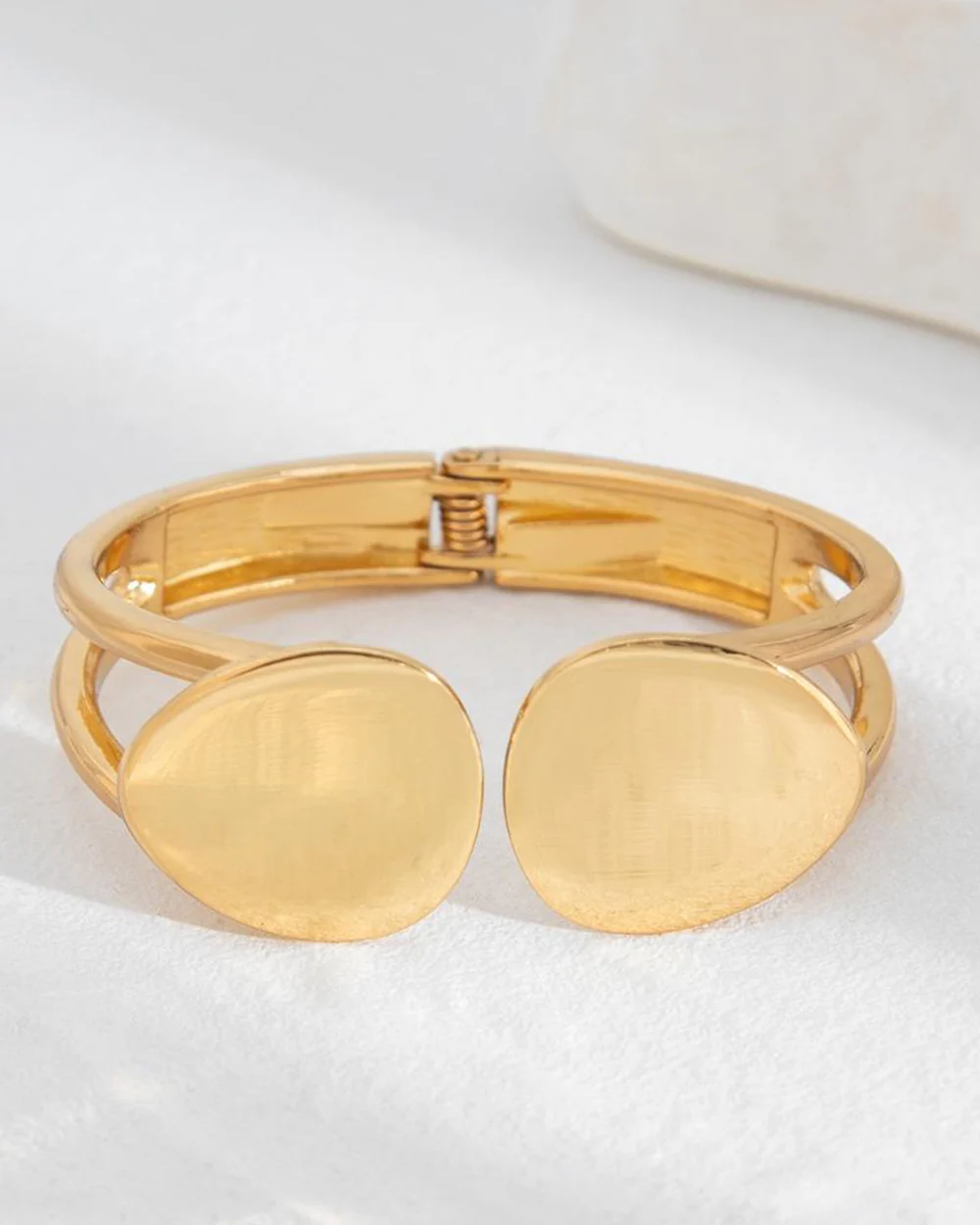 Women's Metal Kara - Golden