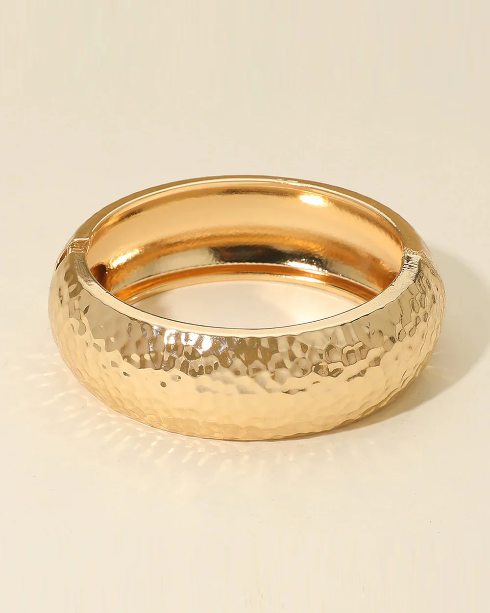 Women's Metal Kara - Golden