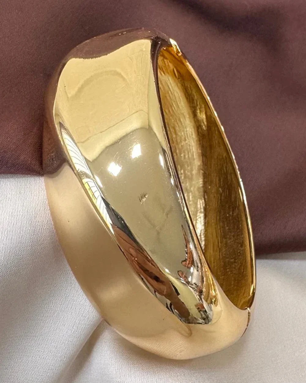 Women's Metal Kara - Golden