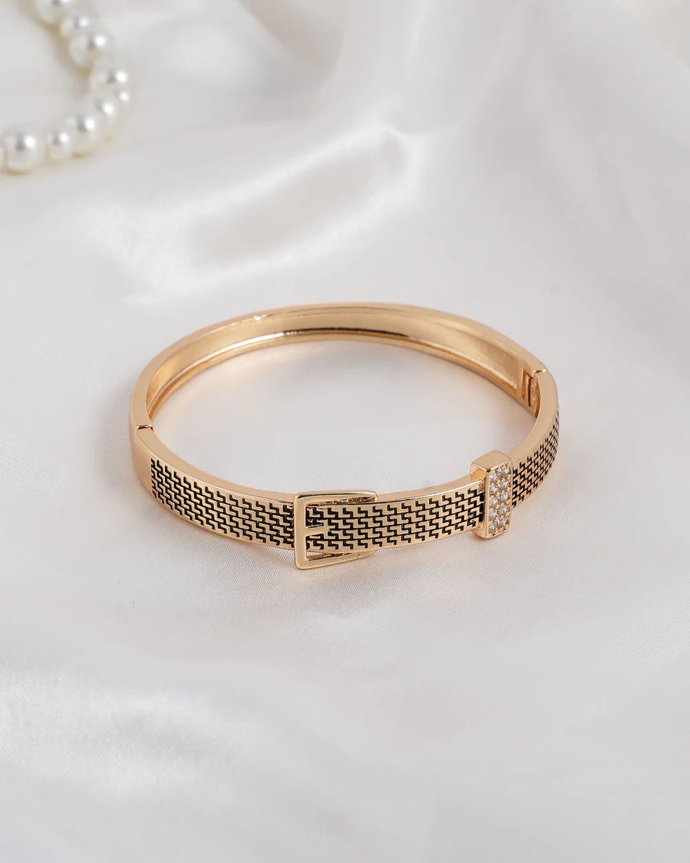 Eminent Women's Ring